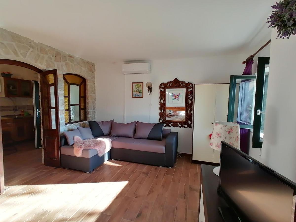 Apartment Sunshine Mali Losinj Exterior photo